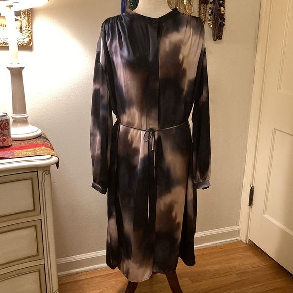 H&M Cloud Sunset Watercolor Tie Waist Shirt Dress XXL - Picture 2 of 16